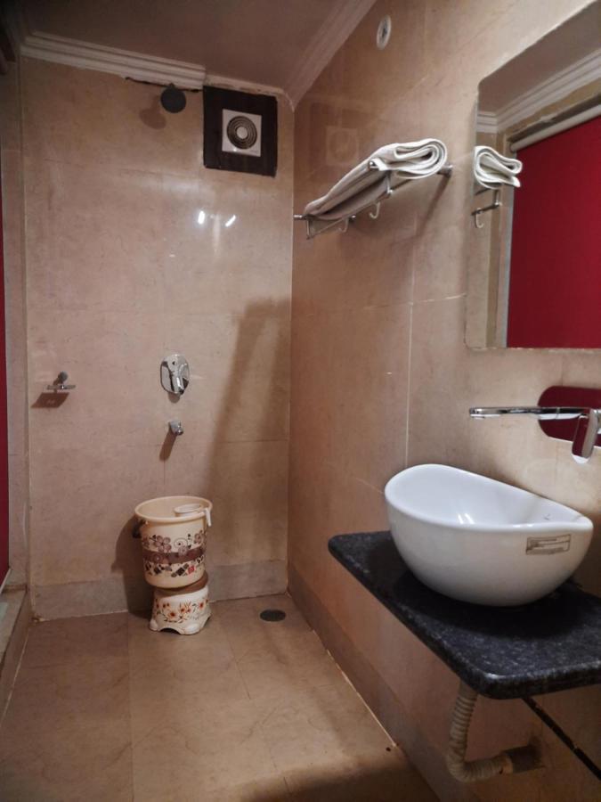 Hotel The Amour Dx Near Igi Airport Delhi Nowe Delhi Zewnętrze zdjęcie